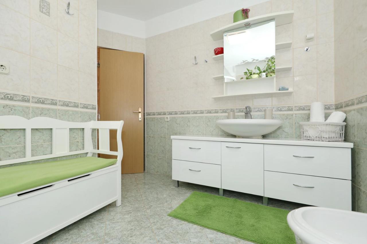Rimanic Apartment *